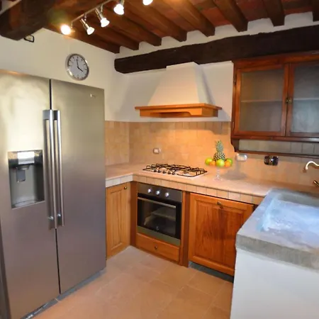 Piazzetta Proprieta Casa di campagna Ciciana